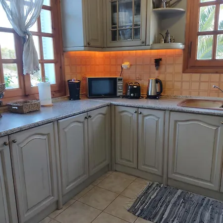 Zephyrus Sunset House. Amazing View And Privacy! * Angídia