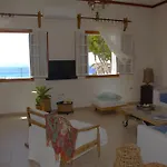 Zephyrus Sunset House. Amazing View And Privacy! Dom wakacyjny Agkidia