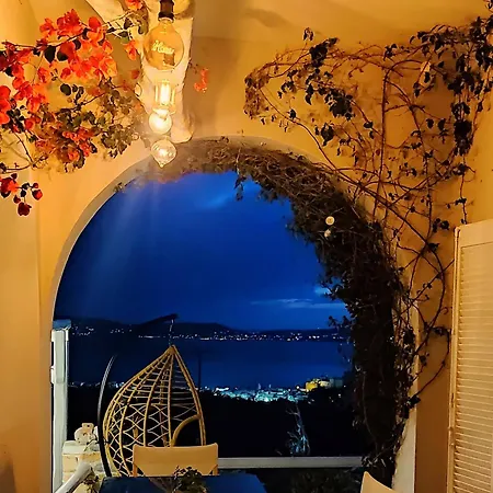 Vakantiehuis Zephyrus Sunset House. Amazing View And Privacy!