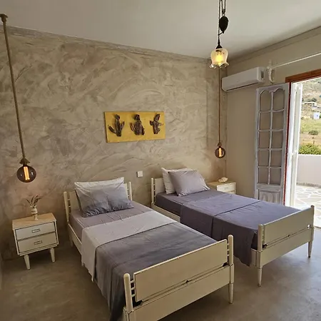 Zephyrus Sunset House. Amazing View And Privacy! Vakantiehuis Agkidia