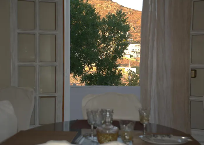 Semesterbostad Zephyrus Sunset House. Amazing View And Privacy! Agkidia